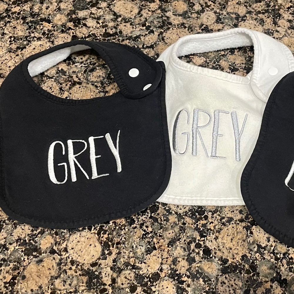 Custom Bibs “GREY”